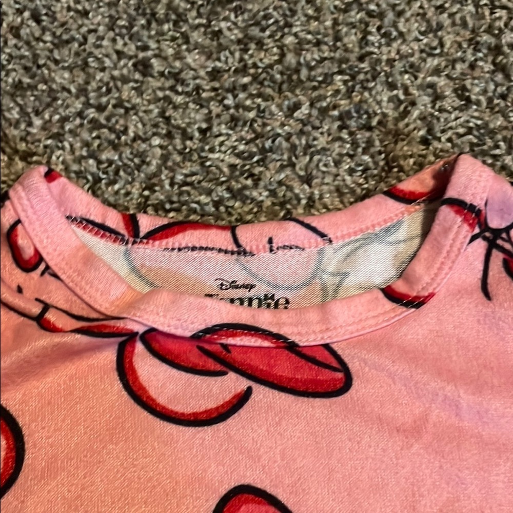 Disney Minnie Mouse Pink Pajama Set - Picture 5 of 11